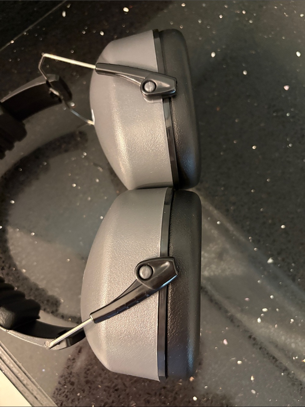 *Frieq 2 PAIRS Foam Insert Safety Ear Muffs Over-Ear Headphone Noise Protection - Picture 12 of 16